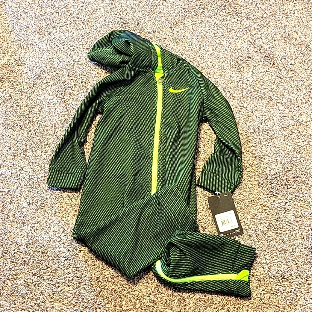 24 mo Nike outfit